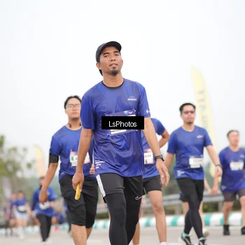 Runner Photo 7392435