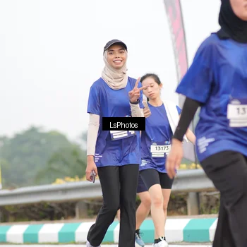 Runner Photo 7392446