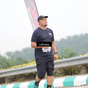 Runner Photo 7392521