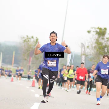 Runner Photo 7392527