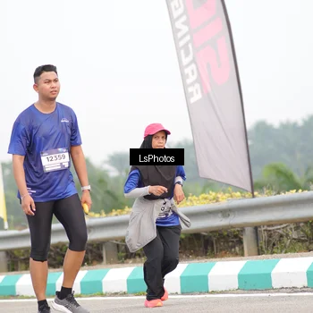 Runner Photo 7392544