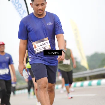 Runner Photo 7392546
