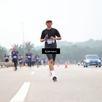 Runner Photo 7392587