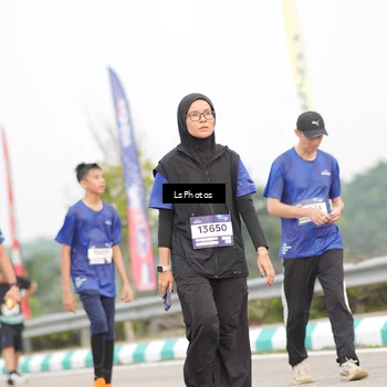 Runner Photo 7392592