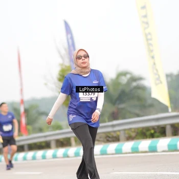 Runner Photo 7392617