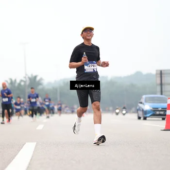 Runner Photo 7392649
