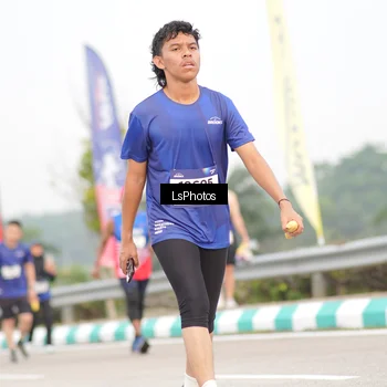 Runner Photo 7392669