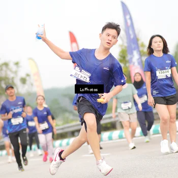 Runner Photo 7392706