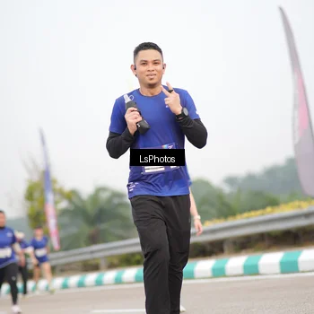 Runner Photo 7392770