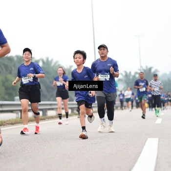 Runner Photo 7392810