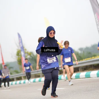 Runner Photo 7392833
