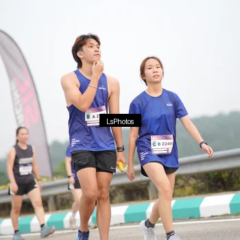 Runner Photo 7392841