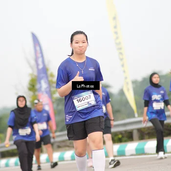 Runner Photo 7392875