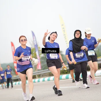 Runner Photo 7392894