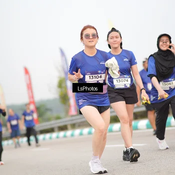 Runner Photo 7392926
