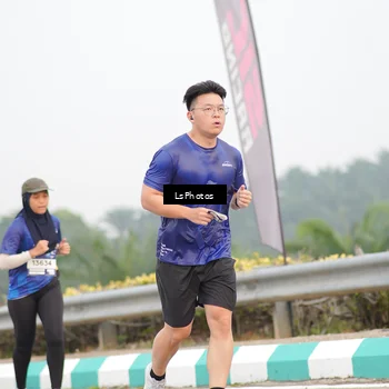Runner Photo 7392932