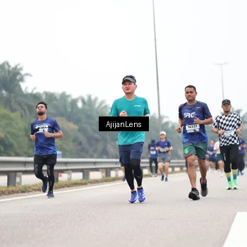 Runner Photo 7392946