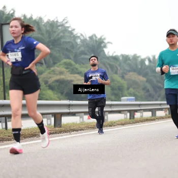 Runner Photo 7392990