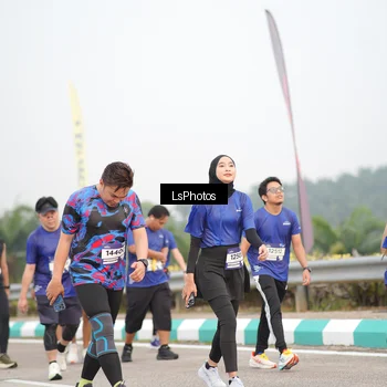 Runner Photo 7393005