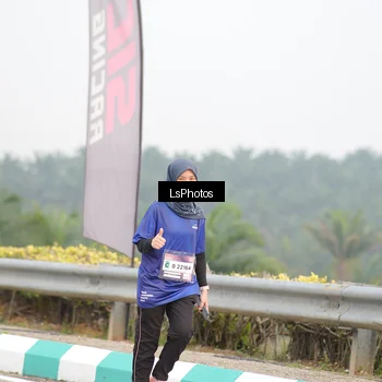 Runner Photo 7393051