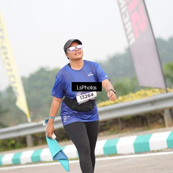 Runner Photo 7393063