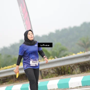 Runner Photo 7393081