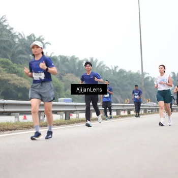 Runner Photo 7393098