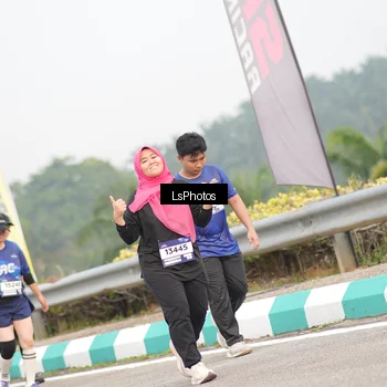 Runner Photo 7393114