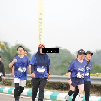 Runner Photo 7393123