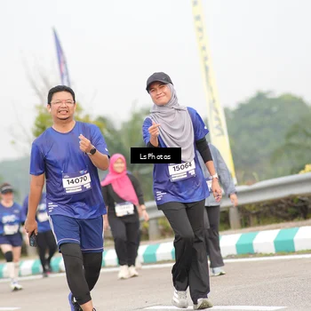 Runner Photo 7393127