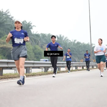 Runner Photo 7393130