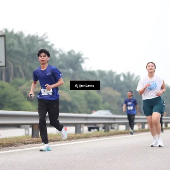 Runner Photo 7393169