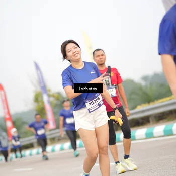 Runner Photo 7393171