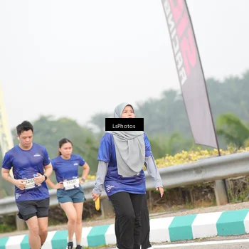 Runner Photo 7393173