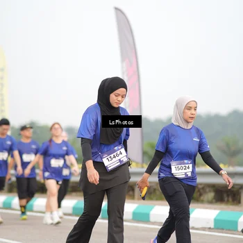 Runner Photo 7393188