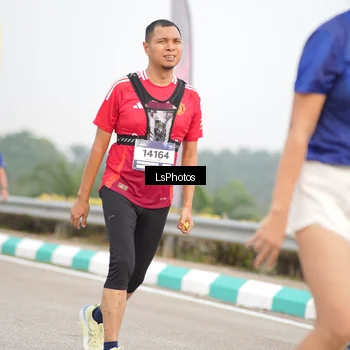 Runner Photo 7393192