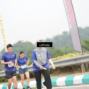 Runner Photo 7393202