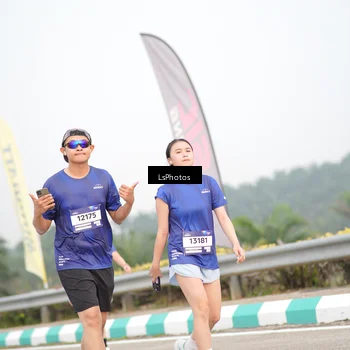 Runner Photo 7393214