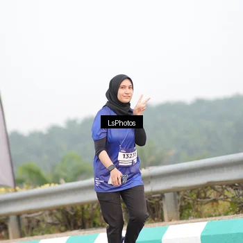 Runner Photo 7393229