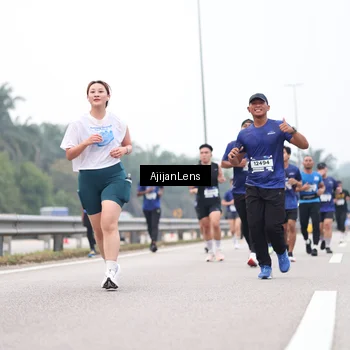 Runner Photo 7393245