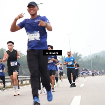 Runner Photo 7393303