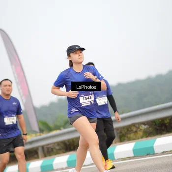 Runner Photo 7393376