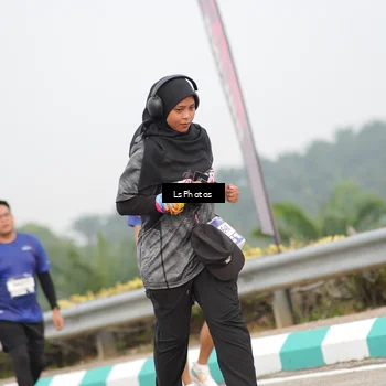 Runner Photo 7393380