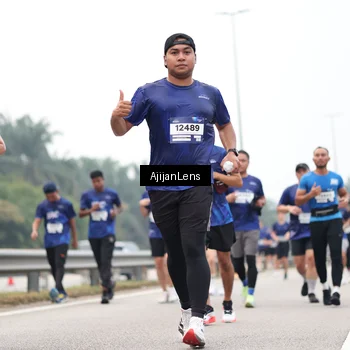 Runner Photo 7393386
