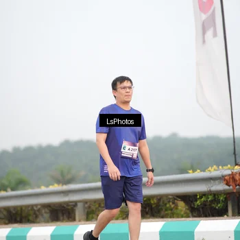 Runner Photo 7393401