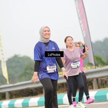 Runner Photo 7393453