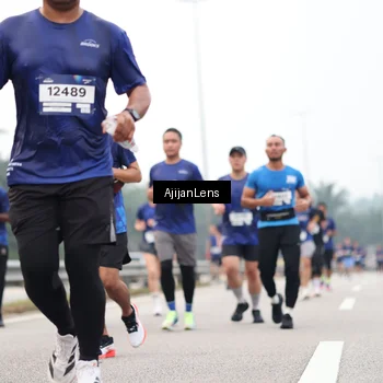 Runner Photo 7393475