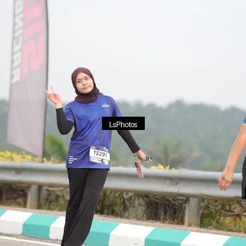 Runner Photo 7393477