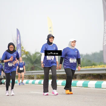 Runner Photo 7393538