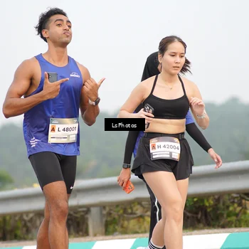 Runner Photo 7393553